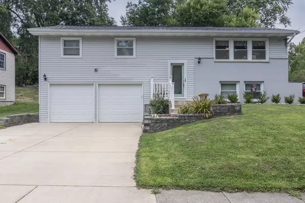 706 Southland Avenue, Portage, MI 49024