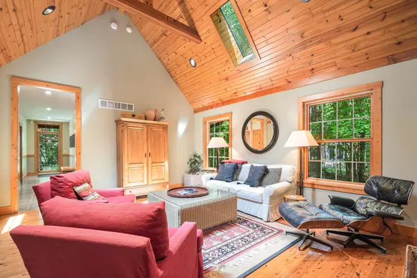 Harbert, MI 49115,14217 Wildwood Lane