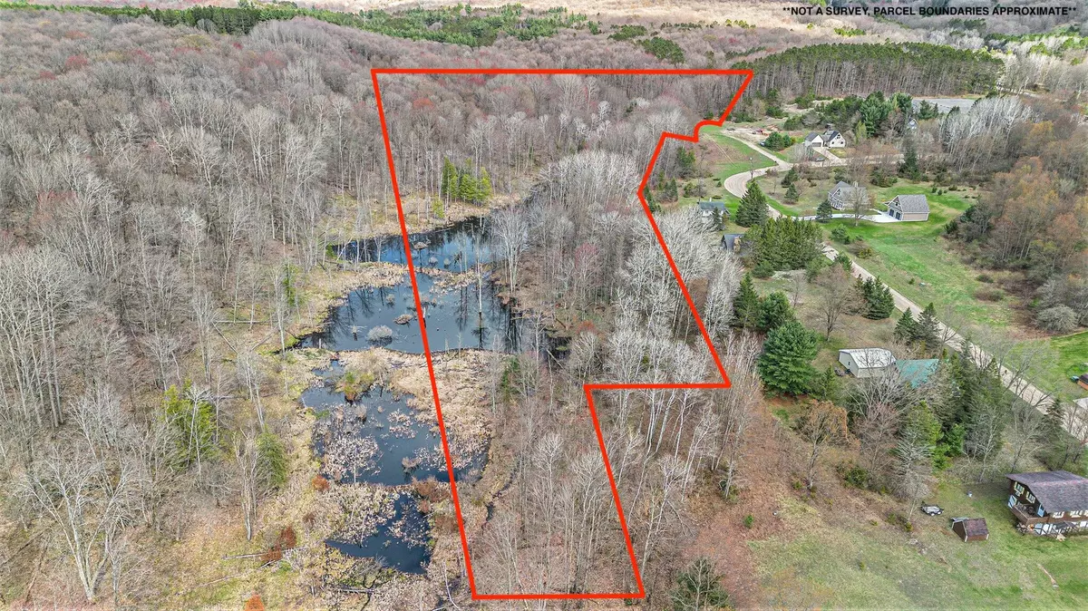 Cadillac, MI 49601,00 V/L 9.7 Vail Drive