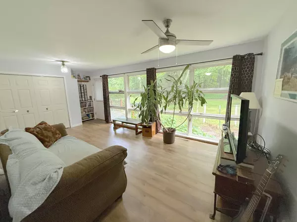 Muskegon, MI 49445,1898 Benjamin Road