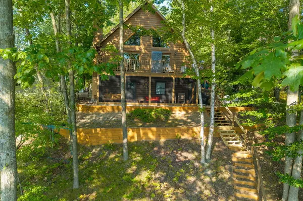 Canadian Lakes, MI 49346,8711 N Island Drive