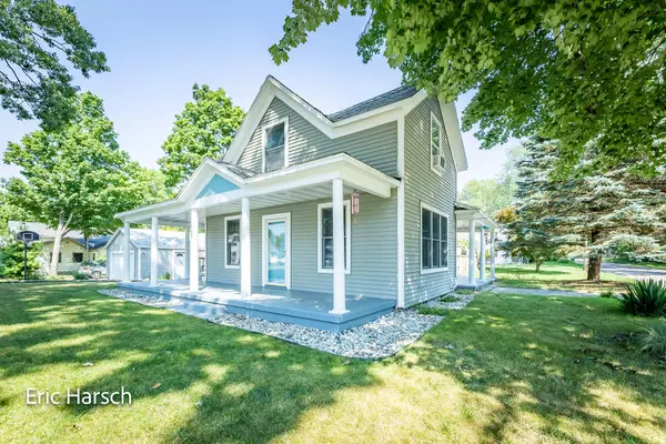 Whitehall, MI 49461,122 W Obell Street