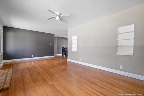 Muskegon, MI 49441,1147 E Byron Road
