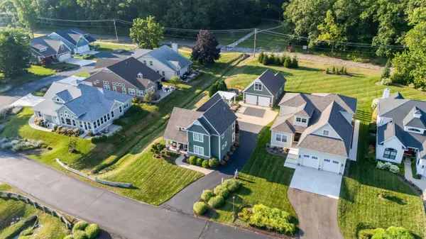 Benton Harbor, MI 49022,293 Morning Walk Path