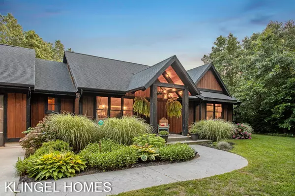 Grand Haven, MI 49417,13698 Stearns Court