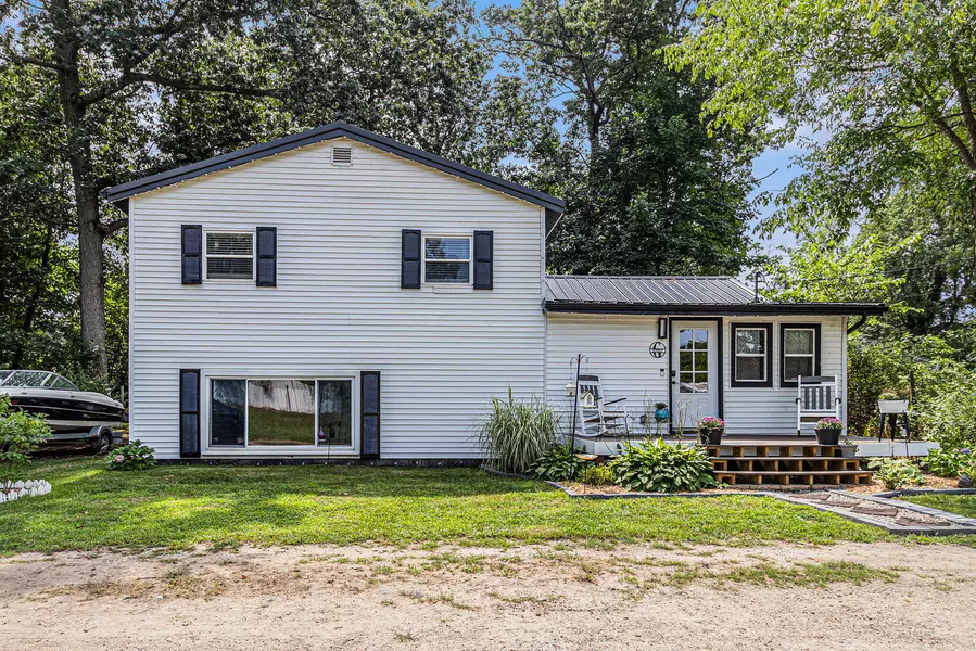 37057 Marrion Court, Paw Paw, MI 49079