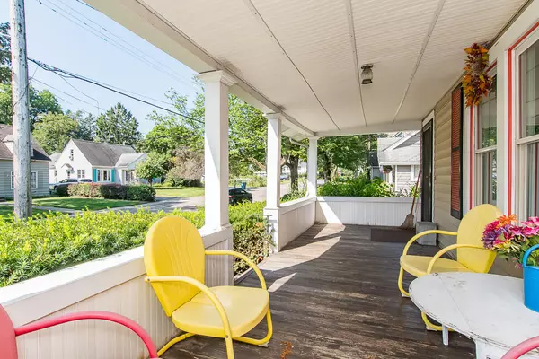 Kalamazoo, MI 49008,734 Fairview Avenue