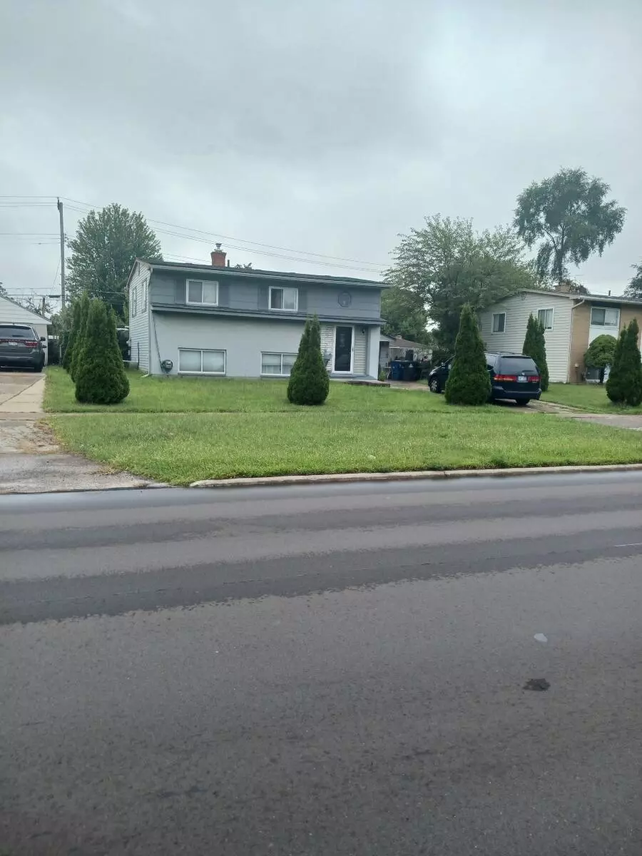 Westland, MI 48185,34153 WARREN Road