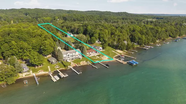 Central Lake, MI 49622,10870 Torchlight Lane