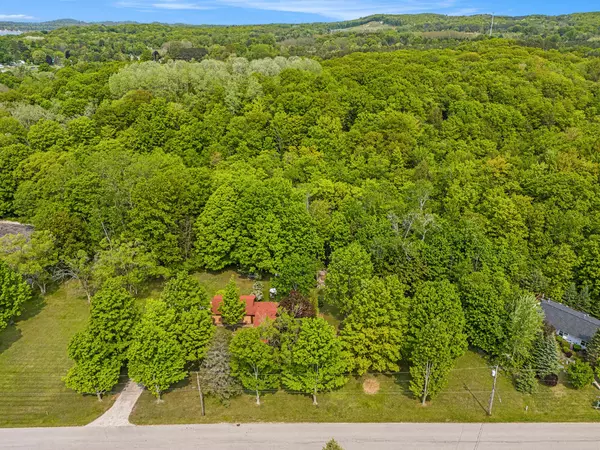 Onekama, MI 49675,8424 Third Street