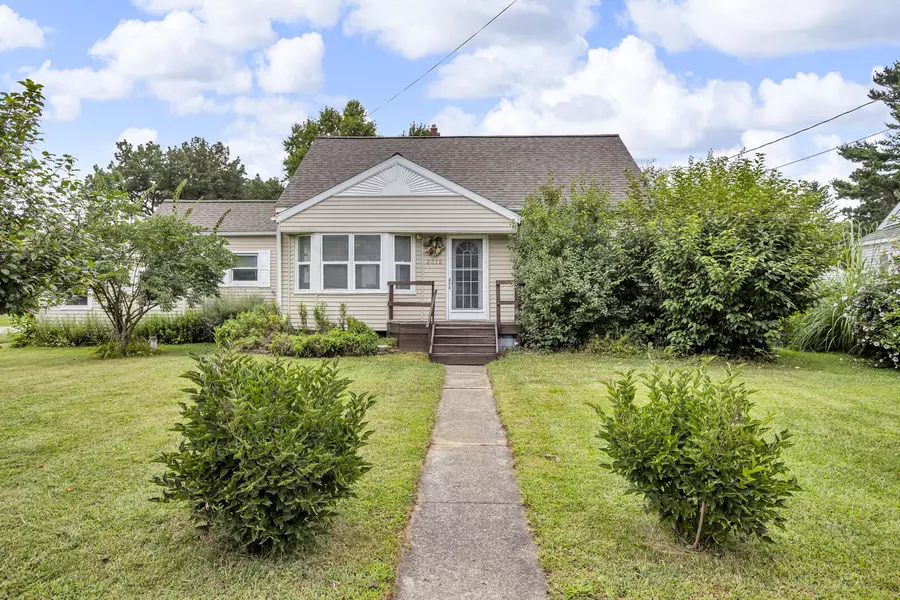 2318 Dover Avenue, Jackson, MI 49202
