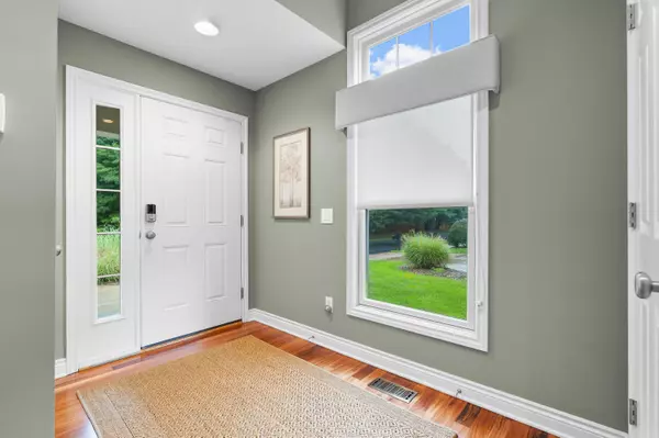 Kalamazoo, MI 49008,2064 Autumn Crest Lane