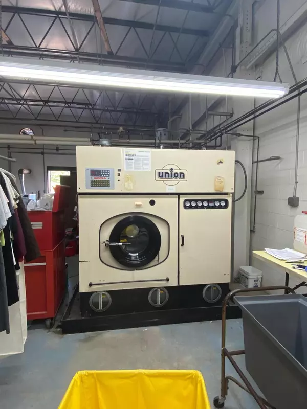 Benzonia, MI 49616,1681 Benzie Highway #5