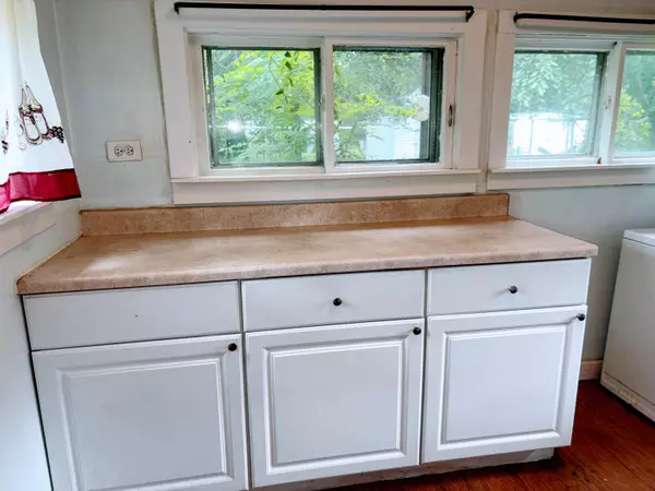Muskegon, MI 49441,2484 Lincoln Street