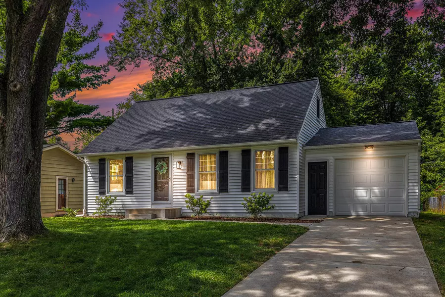 637 Faircrest NW Avenue, Grand Rapids, MI 49534