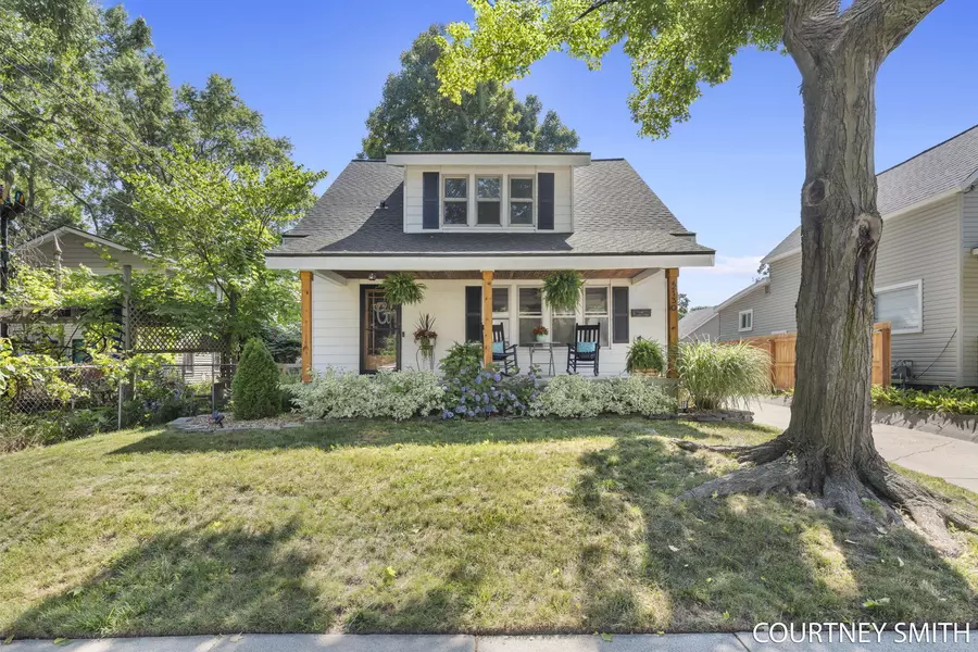 2130 Lafayette NE Avenue, Grand Rapids, MI 49505