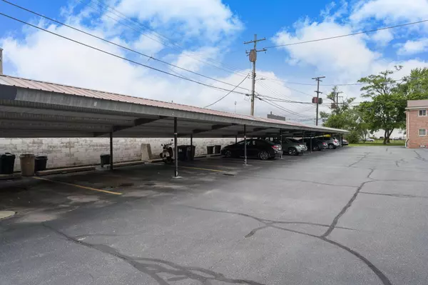 Royal Oak, MI 48073,4625 Leafdale Avenue
