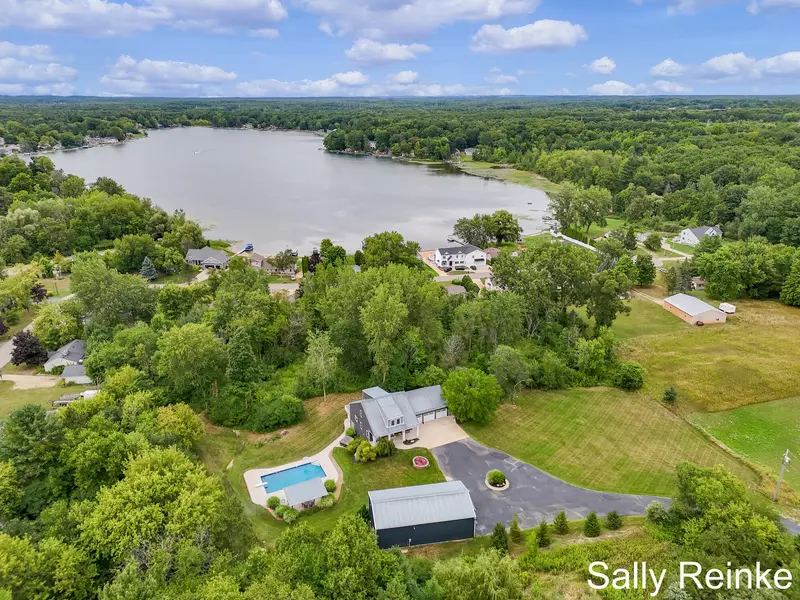 303 Broman NE Street, Sparta, MI 49345