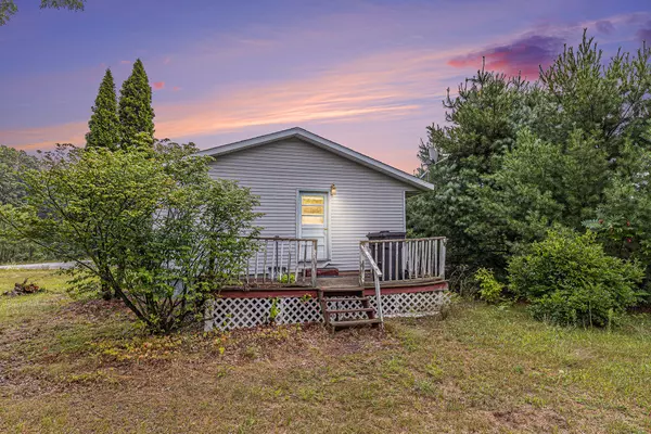 Orleans, MI 48865,4009 W Long Lake Road