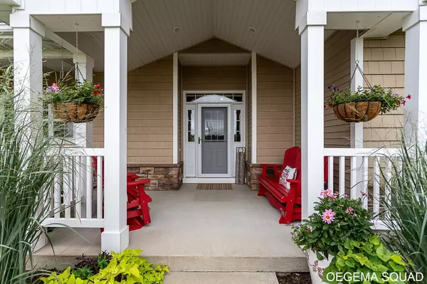 South Haven, MI 49090,67177 Black River Drive