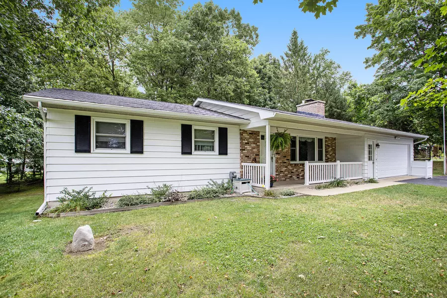 2391 N 35th Street, Galesburg, MI 49053