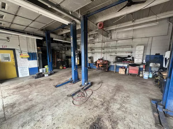 Kalamazoo, MI 49007,1507-1511 Douglas Avenue