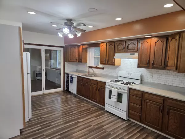 Six Lakes, MI 48886,2617 Dale Drive