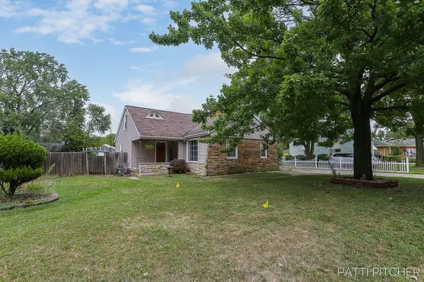 Muskegon, MI 49442,1044 E Apple Avenue