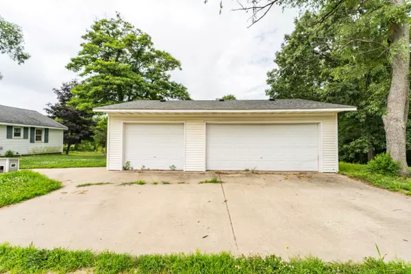 Decatur, MI 49045,86416 Michigan Avenue