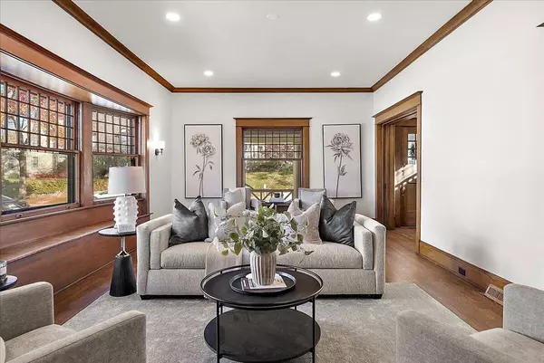 Grand Rapids, MI 49503,415 Prospect SE Avenue