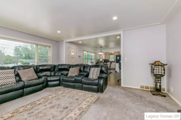 Kentwood, MI 49508,2208 32nd SE Street