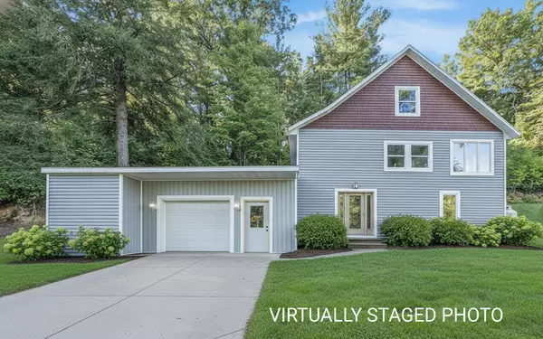 2322 Maple Island Road, Twin Lake, MI 49457