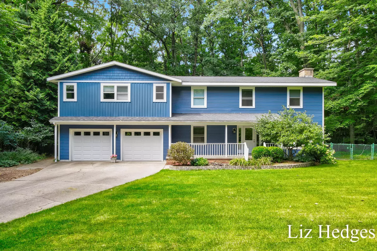 Montague, MI 49437,8755 Westwood Lane