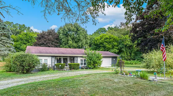 1235 Airport Road, Niles, MI 49120