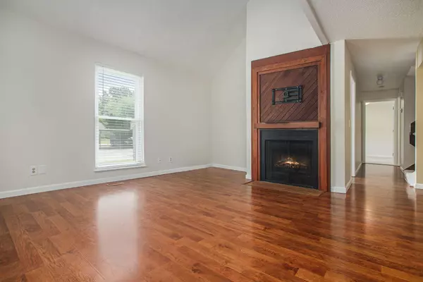 Portage, MI 49024,3490 Scots Pine Way