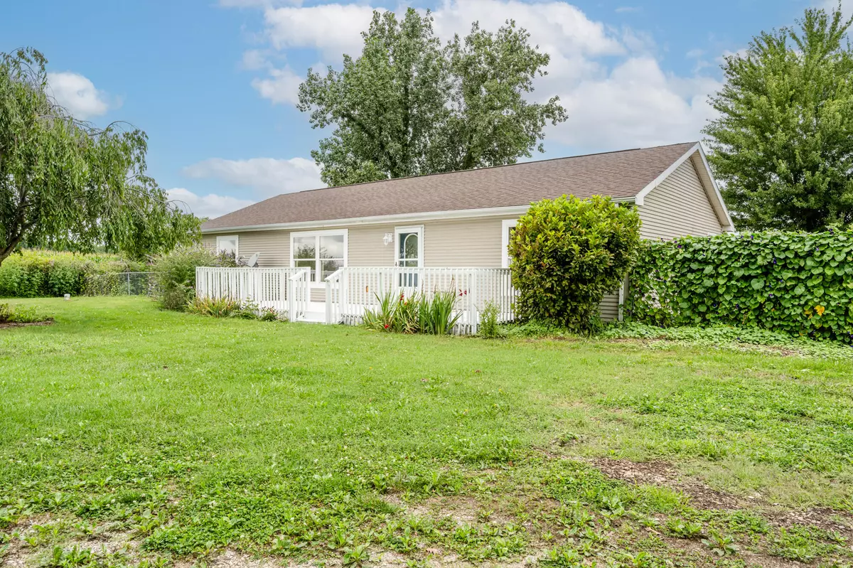 Benton Harbor, MI 49022,2739 Townline Road