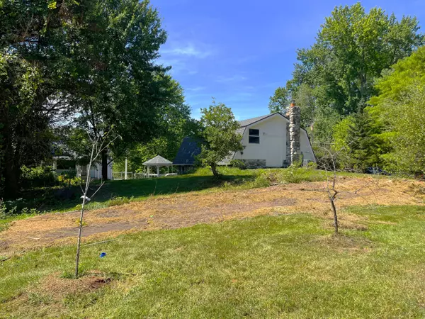 Pinckney, MI 48169,2201 Swarthout Road