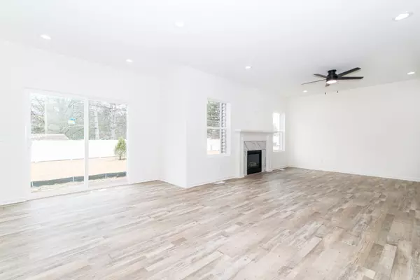 Livonia, MI 48152,20221 Sunset Avenue