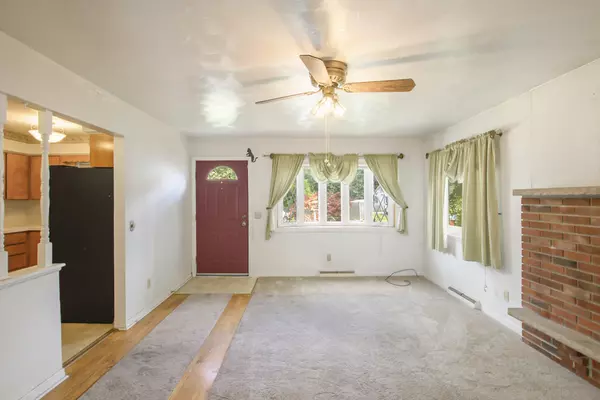 Lansing, MI 48917,516 Hume Boulevard