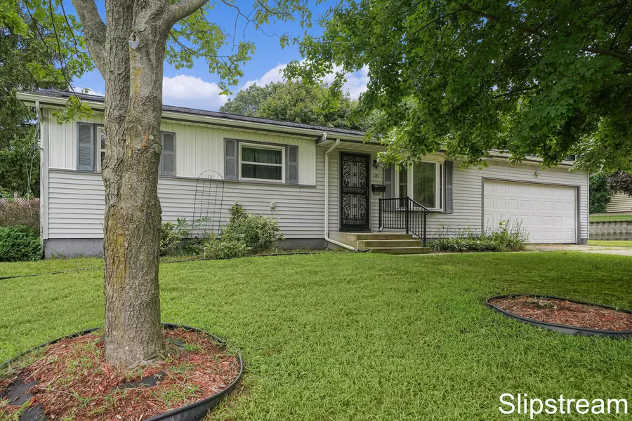 101 Homecrest Road, Battle Creek, MI 49037