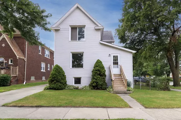 667 Pine Street, Wyandotte, MI 48192