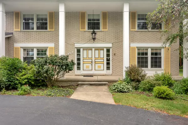 Southfield, MI 48034,28355 Tavistock Trail