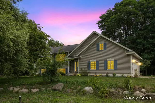 Rockford, MI 49341,9720 Young NE Avenue