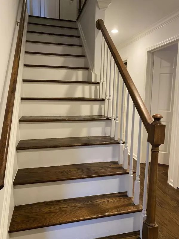 Troy, MI 48084,2539 Kingston Drive