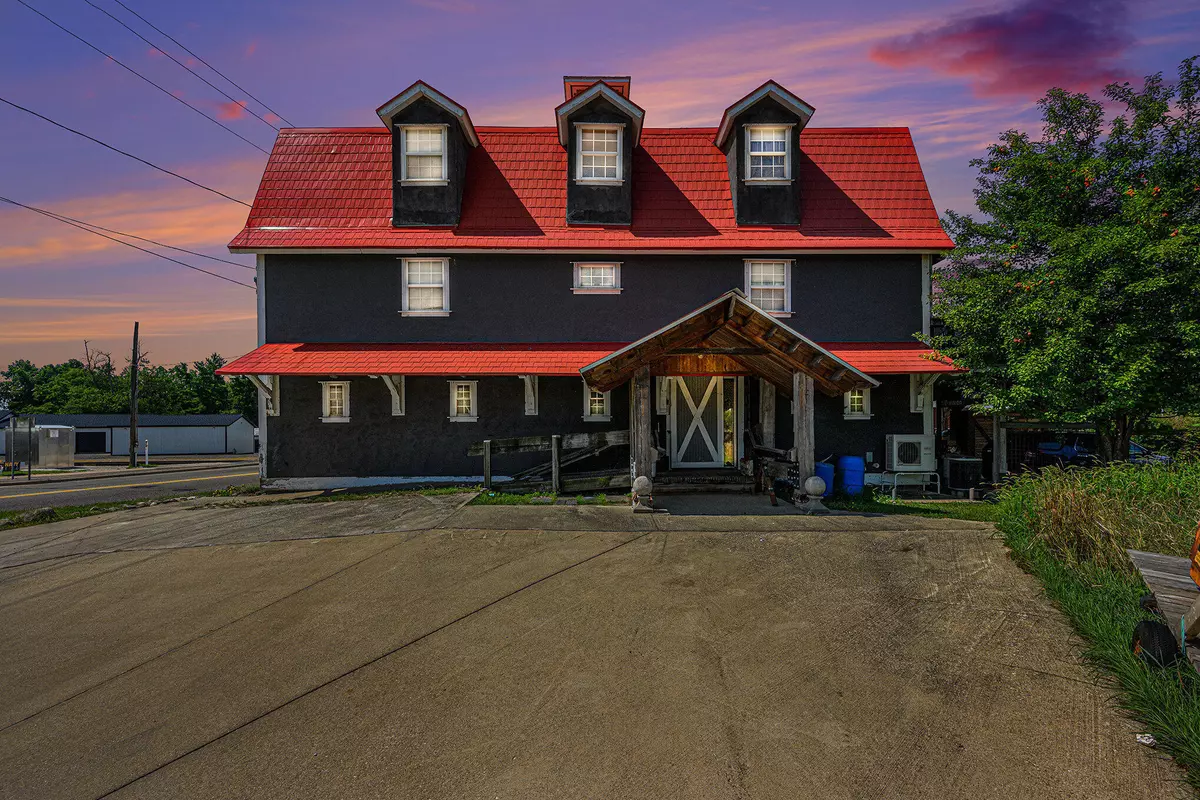 Plainwell, MI 49080,721 E Bridge Street