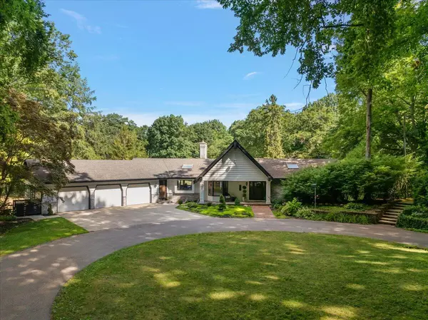 Holland, MI 49423,955 Kenwood Drive