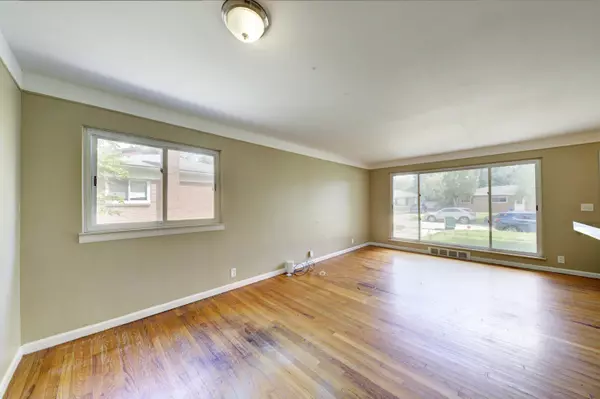 Ypsilanti, MI 48198,1098 Lori Street