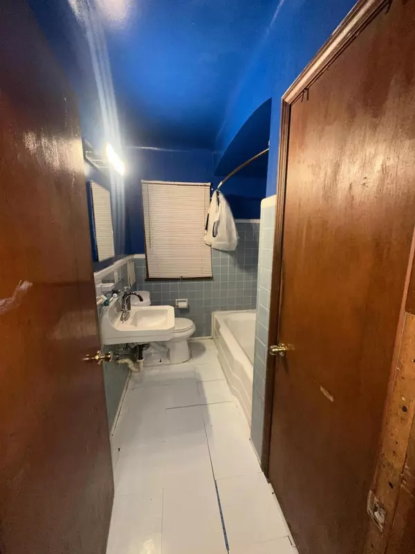 Detroit, MI 48205,14151 Bringard Drive