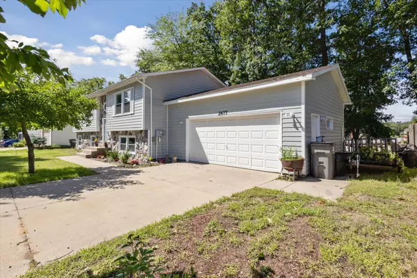 Holland, MI 49424,2477 Oak Forest Drive