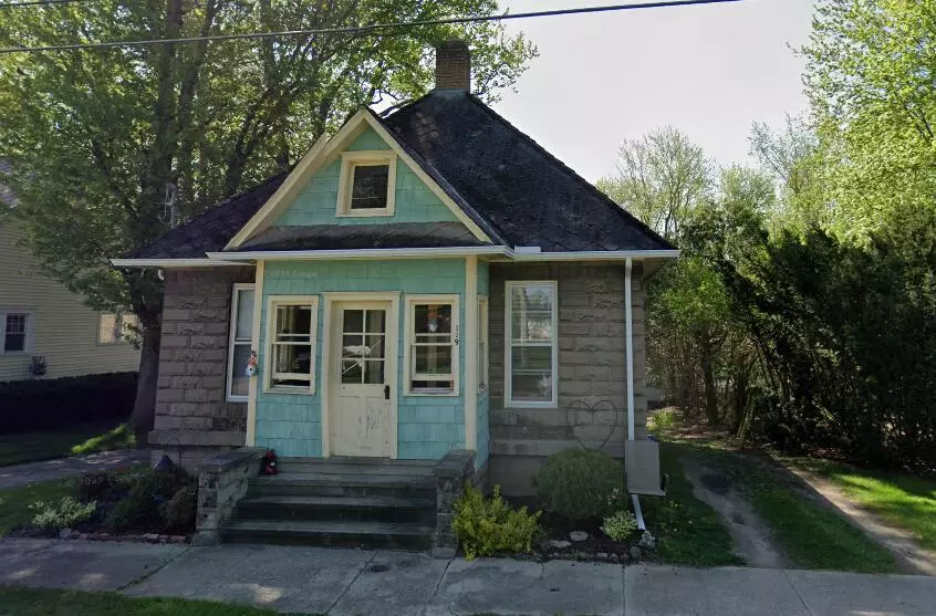 Grass Lake, MI 49240,119 Water Street